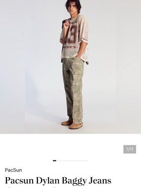 PacSun Cargo Pants in Olive Green Camo